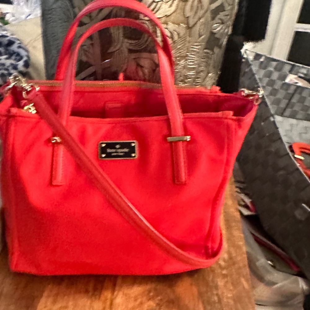 Kate Spade Vibrant Red Tote Bag - Picture 1 of 2